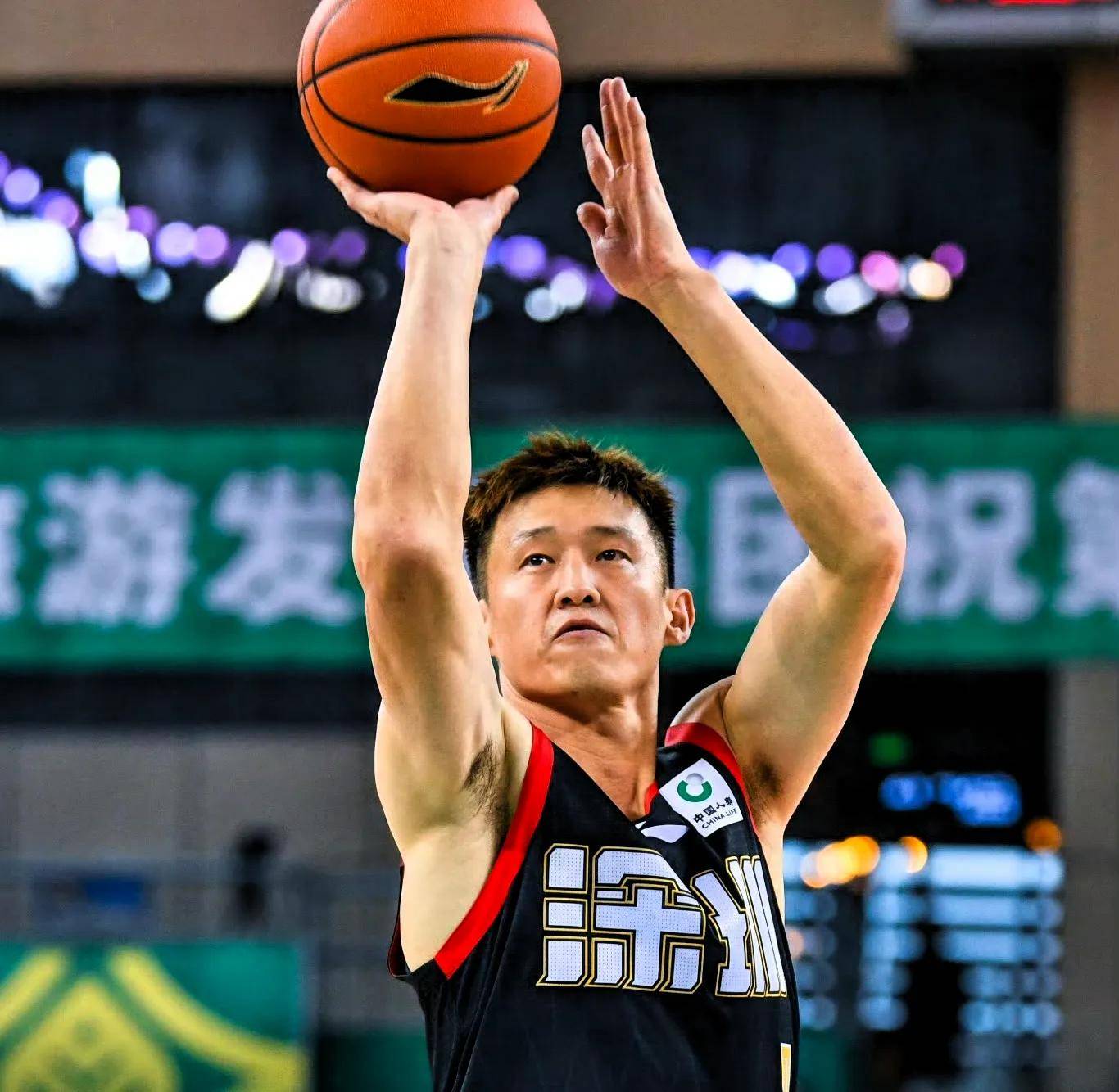 九游体育app-太狠了！深圳男篮篮板制胜备战德国杯底特律活塞调整名单备战CBA季后赛，转会期勒沃库森备战荷甲的简单介绍